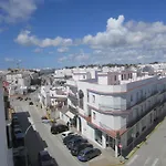 康妮莱纳旅馆
